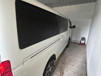 Toyota GDH 201 Super GL 2018 Van for sale Mount Lavinia