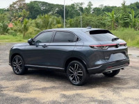 Honda Vezel X 2022 SUV for sale Mount Lavinia