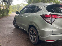 Honda Vezel 2014 SUV for sale Ja-Ela