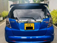 Honda FIT GP1 2012 Car for sale Kottawa