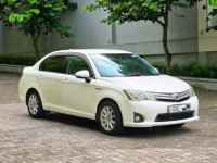 Toyota Axio 2014 Car for sale Gampaha