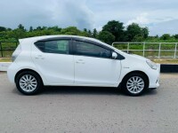 Toyota Aqua 2012 Car for sale Maharagama