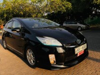 Toyota Prius 2011 Car for sale Ja-Ela