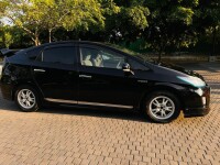 Toyota Prius 2011 Car for sale Ja-Ela